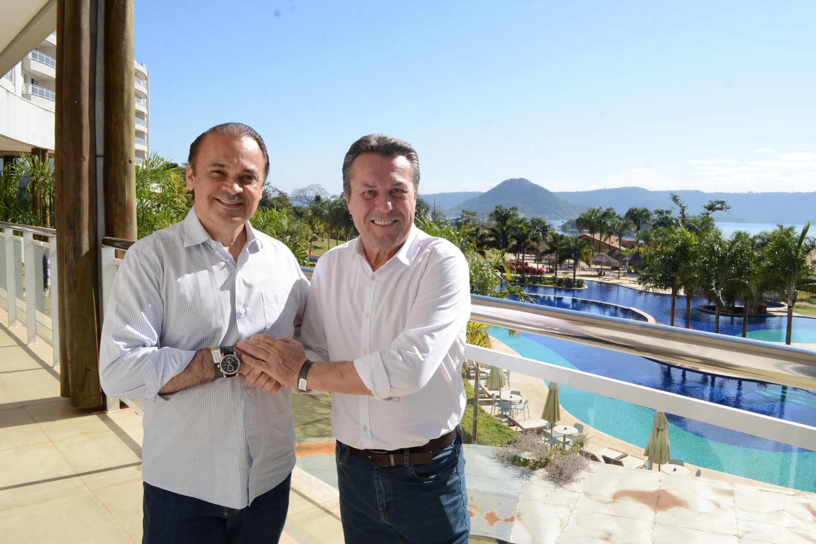 Secretários de Turismo de São Paulo, Roberto Lucena, e do Paraná, Márcio Nunes, no Resort Tayayá,